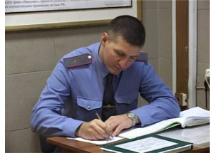 в Смоленске шизофреник напал на полицейского с ножом - фото - 1