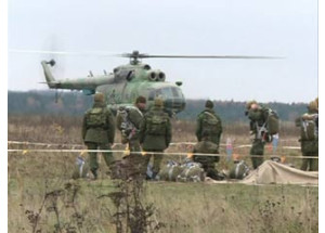день армейской авиации вертолетчики ЗВО встречают в небе - фото - 1
