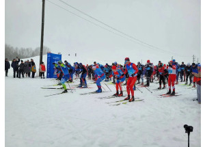 более 2 тысяч смолян вышли на старт региональной «Лыжни России» - фото - 1