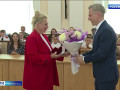 15 смолянок удостоены знака «Материнская слава» - фото - 1
