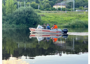 в Смоленске продолжаются поиски пропавшего на реке Днепр подростка - фото - 1