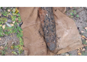 в Смоленской области во время земляных работ обнаружили опасный снаряд - фото - 1