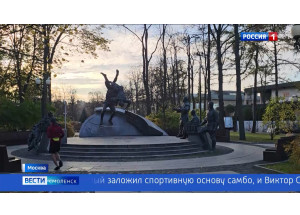 исполняется 120 лет со дня рождения уроженца Смоленска Анатолия Харлампиева - фото - 1